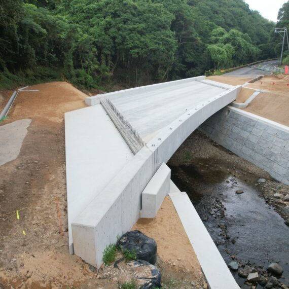 令和６年度主要県道宇部美祢線(上五ノ瀬橋)橋梁(長寿命化メンテ 更新)工事 第1工区